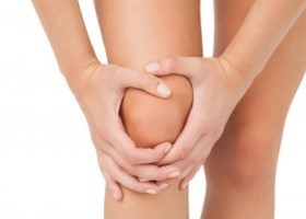 Why is arthritis of the knee joint happening 